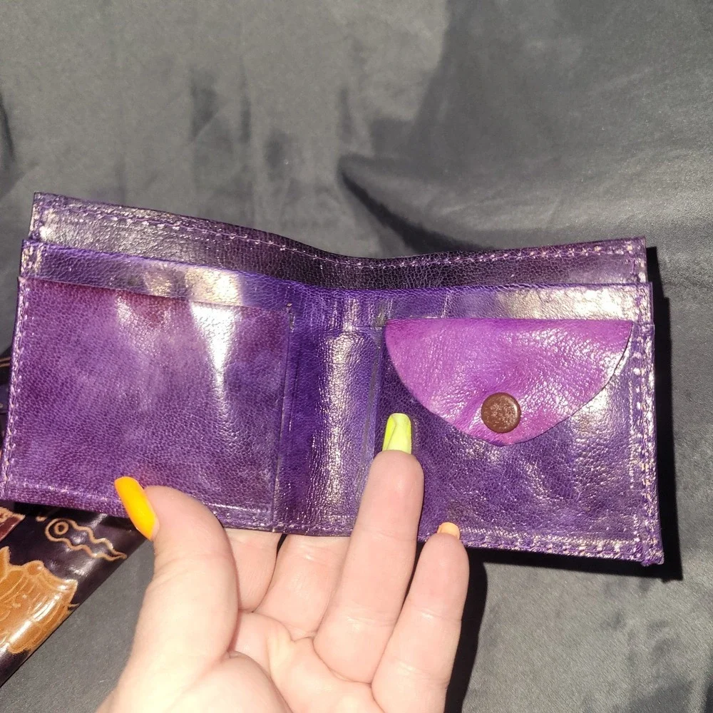 Vintage RARE Leather Embossed handpainted Wallet Coin Pouch Africa Egypt Pharaoh